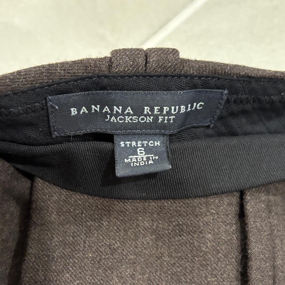 Banana Republic Dark Brown Jackson Fit Trousers size 6 — 96% wool blend - Picture 2 of 9